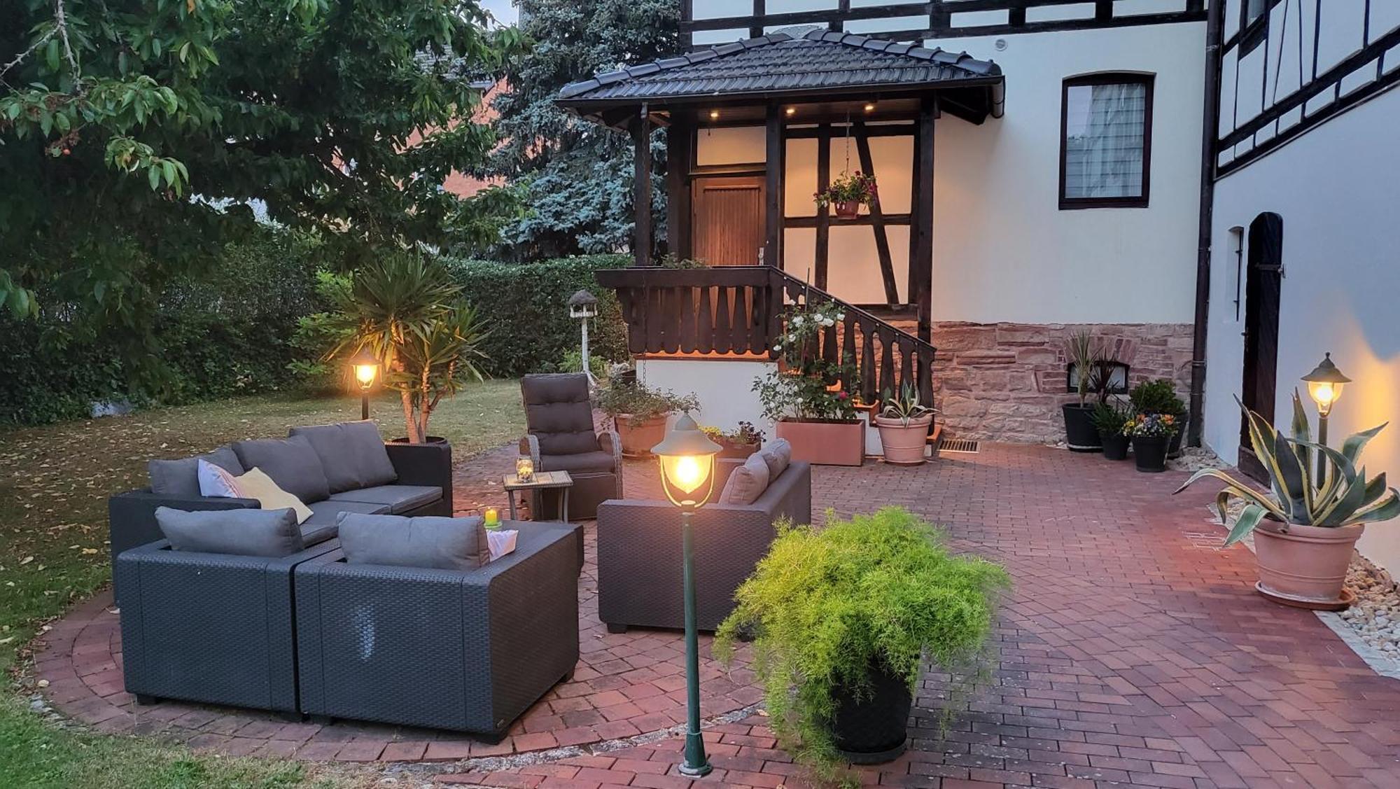 Apartments Am Saalebogen Mit Gartenterrasse, Grillkamin, Freie Parkplaetze Rudolstadt Extérieur photo