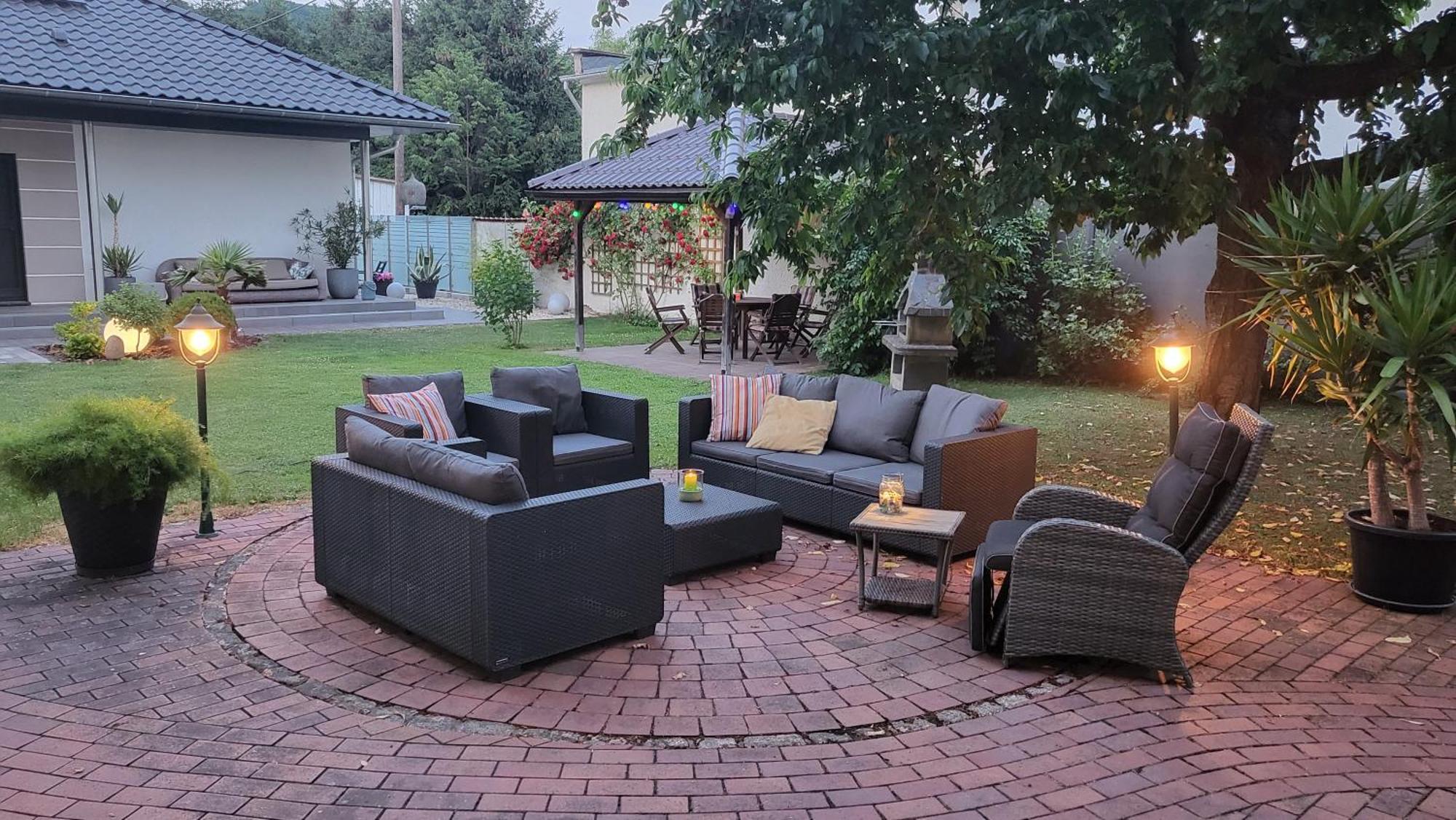 Apartments Am Saalebogen Mit Gartenterrasse, Grillkamin, Freie Parkplaetze Rudolstadt Extérieur photo
